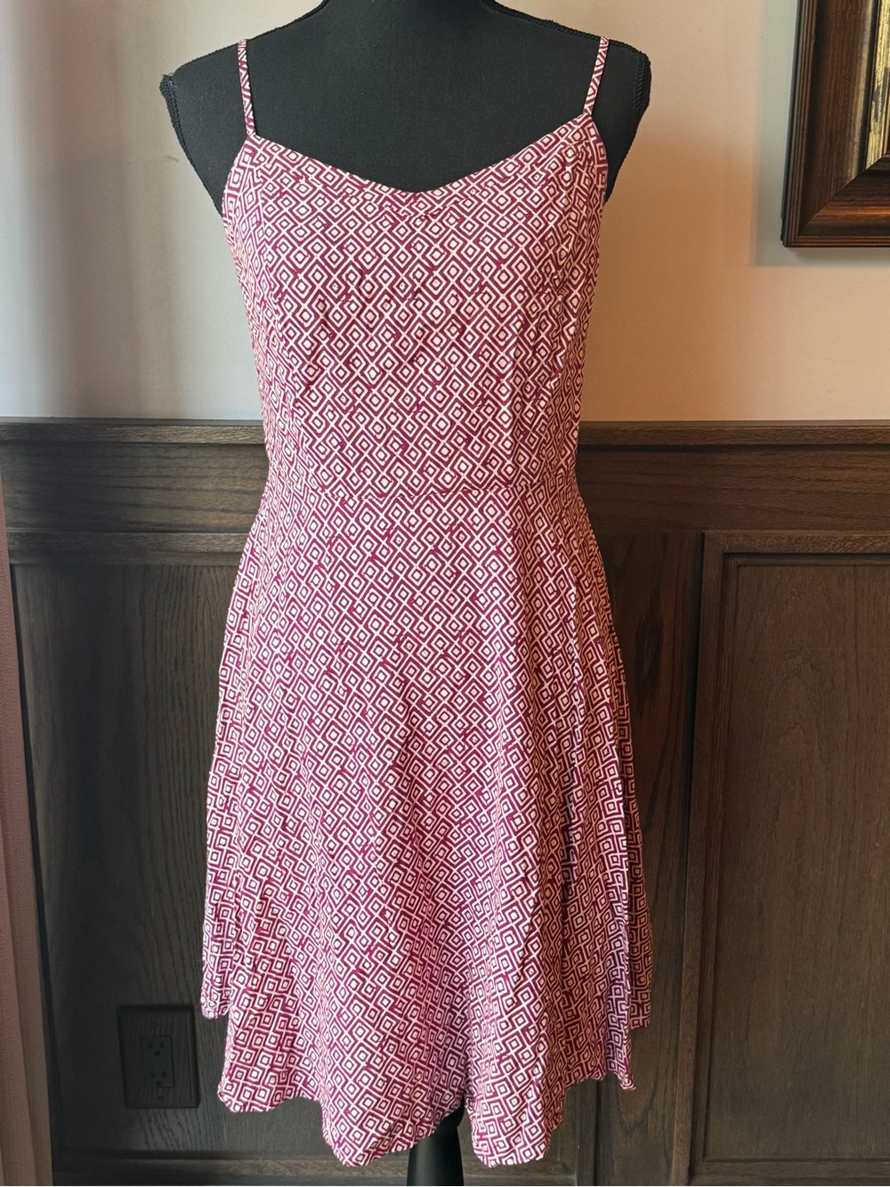 Old Navy burgundy Geometric Spaghetti-Strap Fit & Flare Dress medium